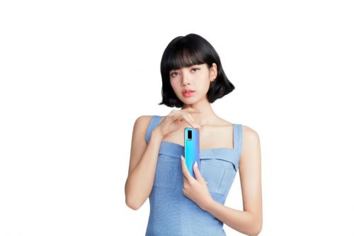 8月3日见的vivo S7 安排上了「轻薄+自拍」路线