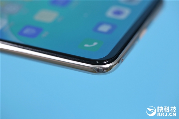 170g最轻薄5G手机 vivo S7月光白开箱图赏