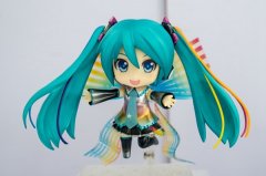 初音未来十三年，虚拟偶像站上风口