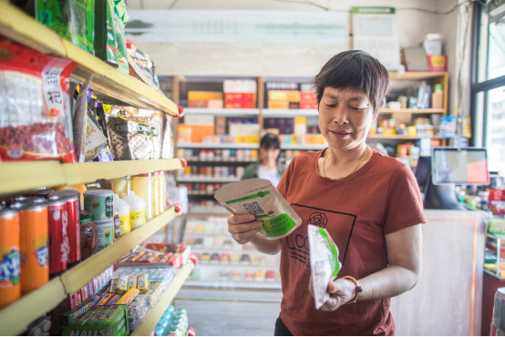 日销炸裂，零售通让夫妻老婆店踹翻“小破穷”