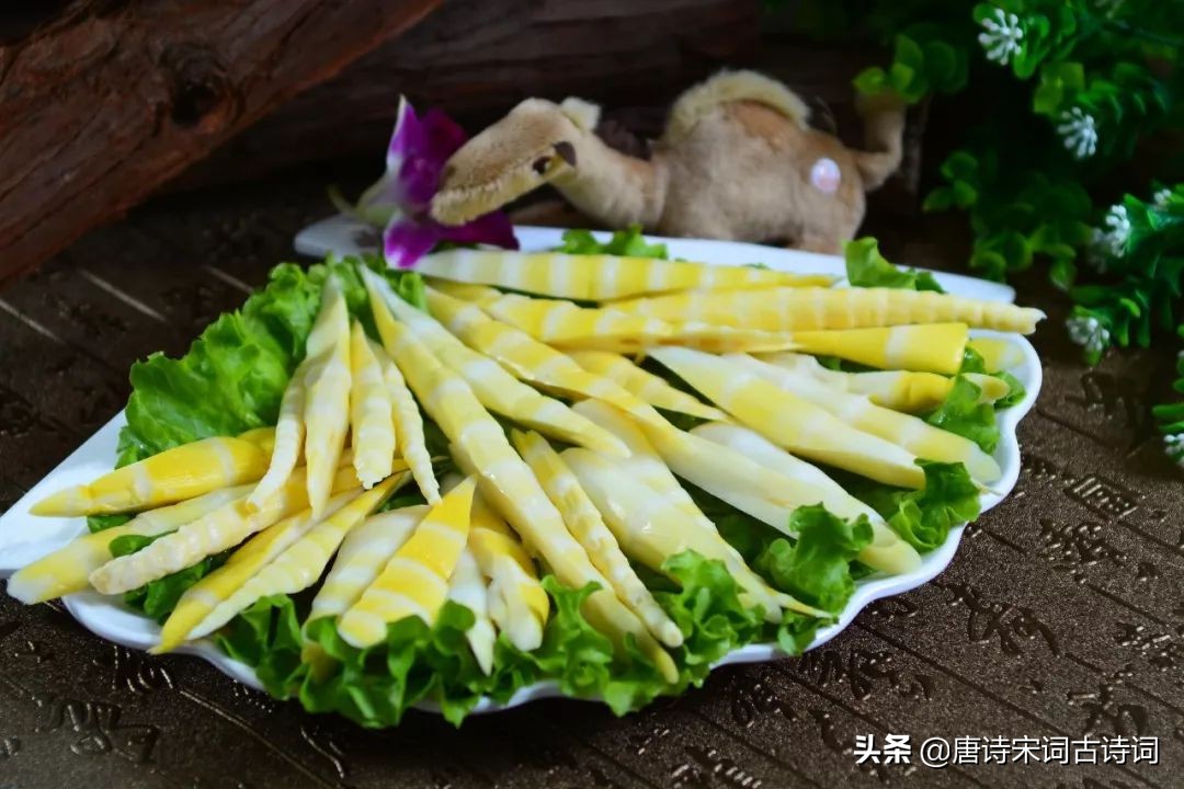 简单的美食语句（温暖与美食共存的唯美语录）