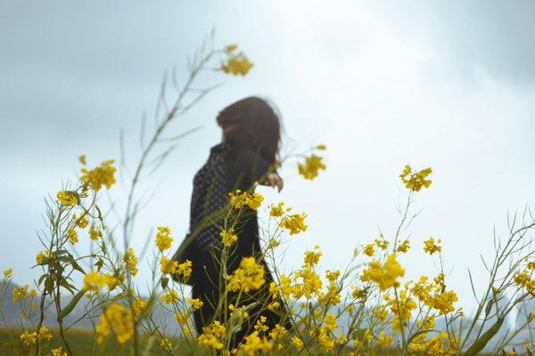 女人看淡一切的句子-女人看淡一切的一句话分享