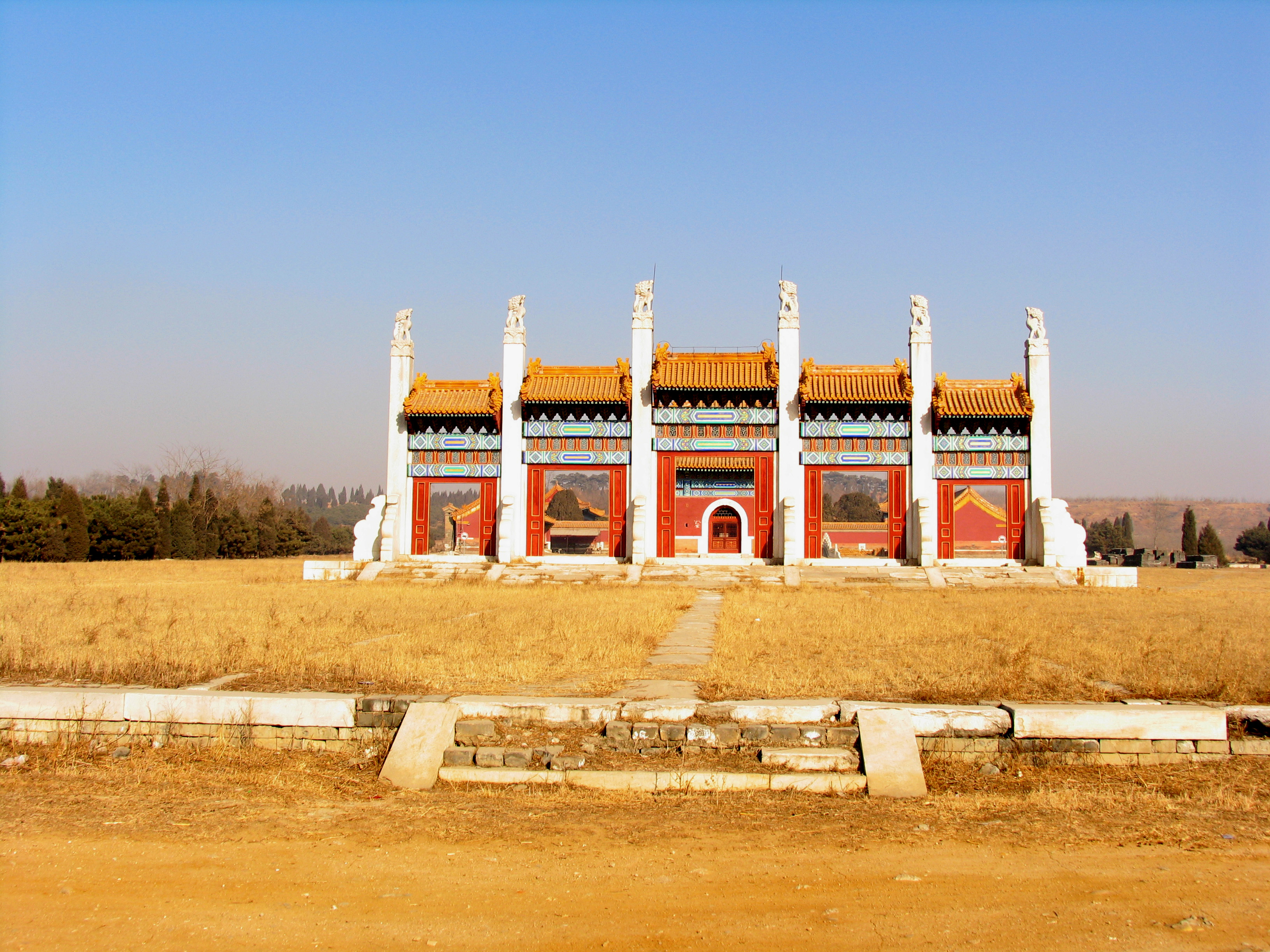 清东陵地宫在哪_清东陵地宫的位置和历史