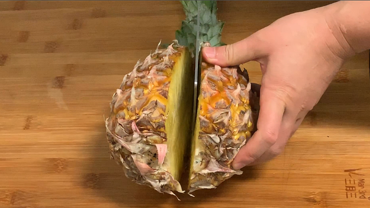 菠萝怎么切_菠萝的切法与技巧