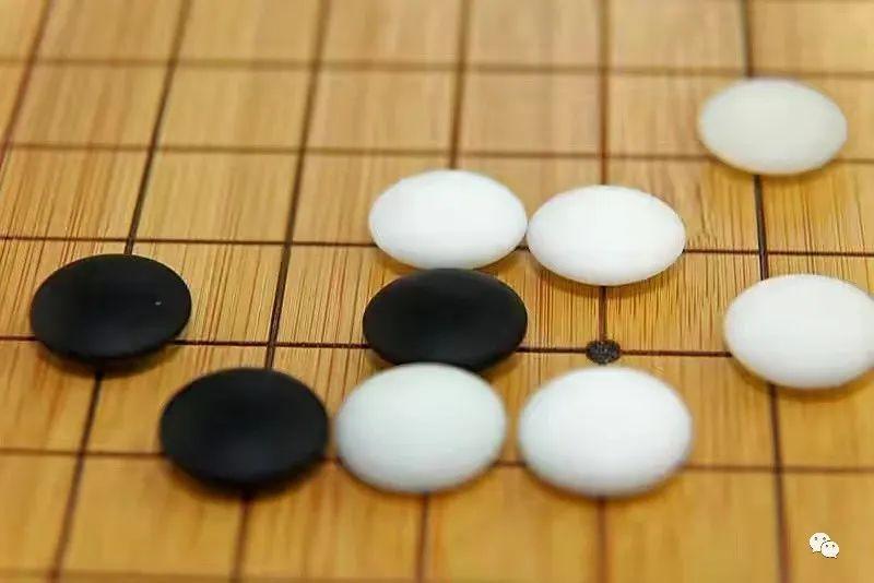 围棋棋盘纵横多少条线_围棋的基础知识