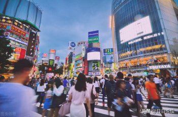 日本男人在家中的地位如何_日本男人在家的真实地位