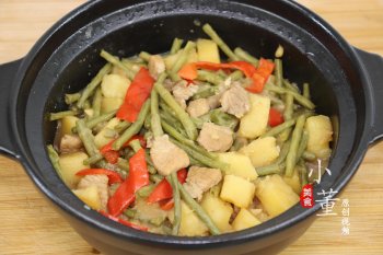 豆角炖土豆好吃吗_豆角炖土豆的做法