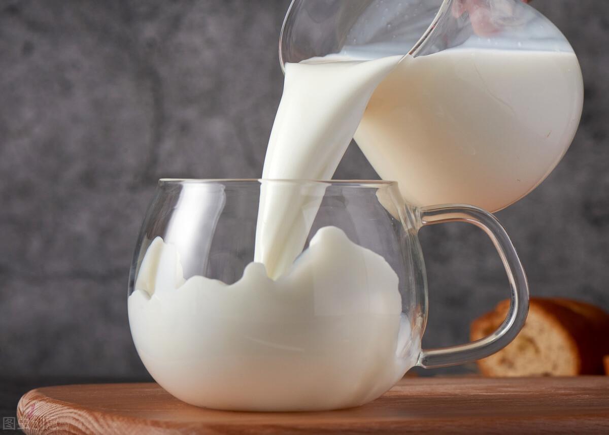 鲜奶和纯牛奶有啥区别_看完涨知识了