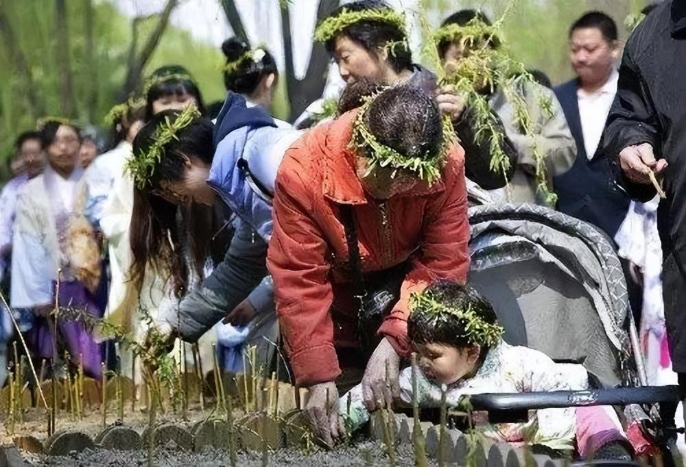 全国各地是怎么过清明节的_一文详解