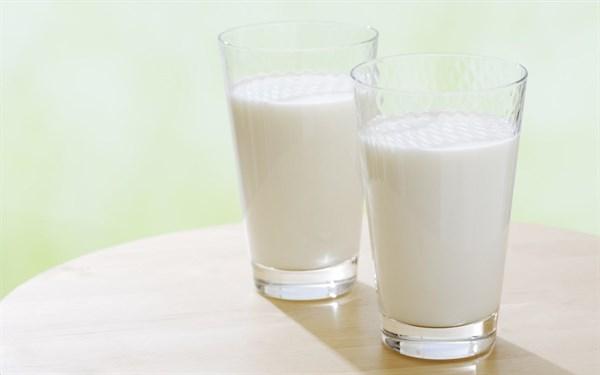 牛奶豆浆哪个有营养_牛奶豆浆的营养价值