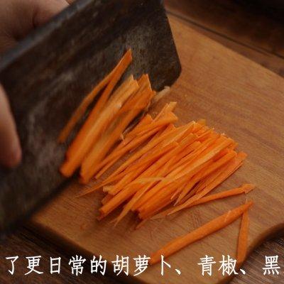 鱼香鸡丝怎么炒_鱼香鸡丝的做法教程