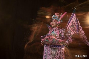怎样看待戏曲在当今中国的发展_中国戏曲艺术的现状与出路