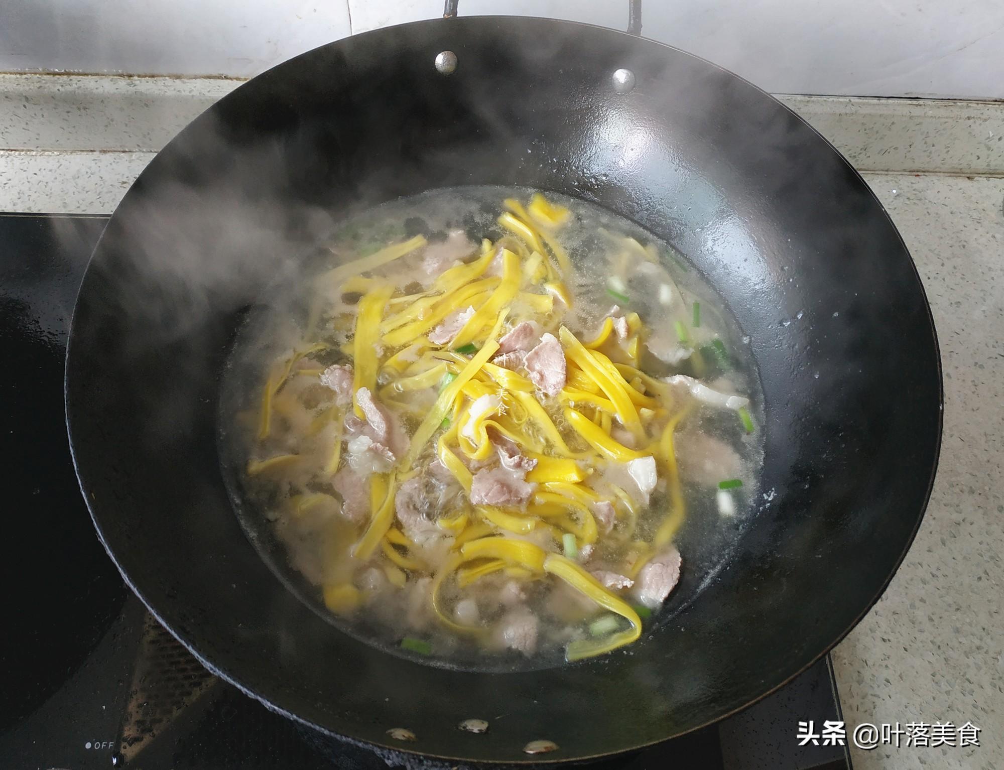 菠萝蜜里面的丝丝怎么吃_菠萝蜜里边的丝丝能吃吗