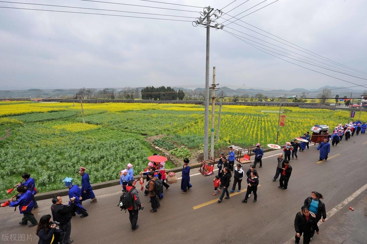 布依族是什么民族_布依族的文化习俗