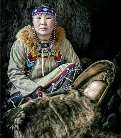 满族的祖先来自哪里_满族的祖先是谁