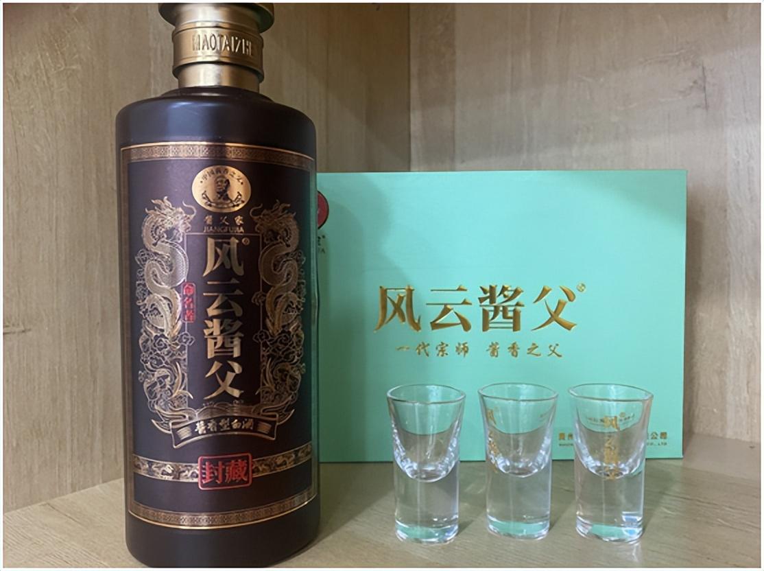 喝酒带矿泉水什么意思，喝白酒时候喝矿泉水好吗