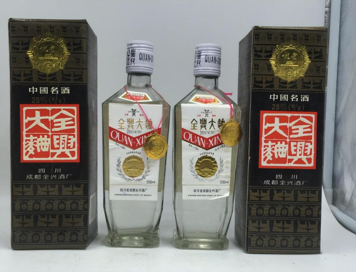 白酒冷喝好还是热喝好，白酒冷喝好还是热喝好