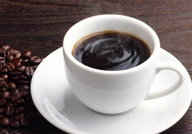 黑咖啡是美式咖啡吗，哪些属于黑咖啡