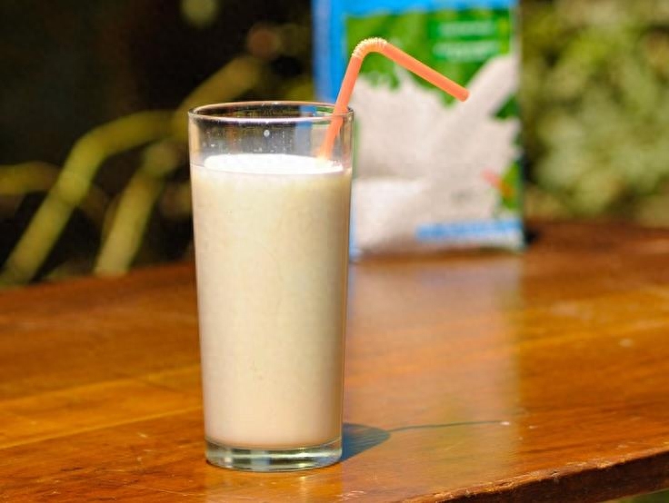 过期牛奶可以喝吗，一般牛奶过期多久不能喝