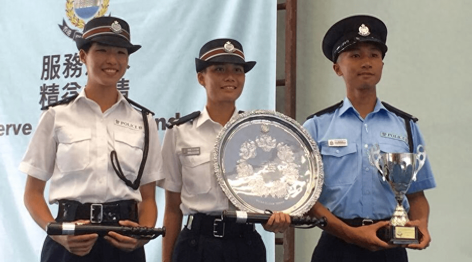 香港警察白衬衫是什么警种，香港白色警服级别