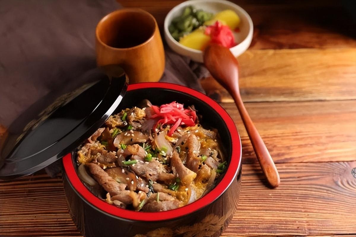 牛丼饭怎么念，牛丼饭的读法