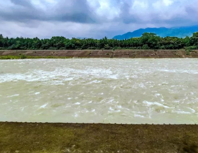 都江堰是怎么运作的，都江堰水利工程介绍与原理