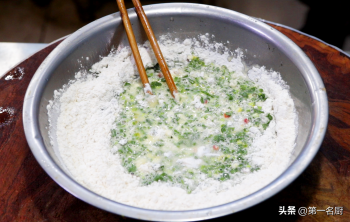 韭菜鸡蛋饼怎么做，韭菜鸡蛋饼的做法