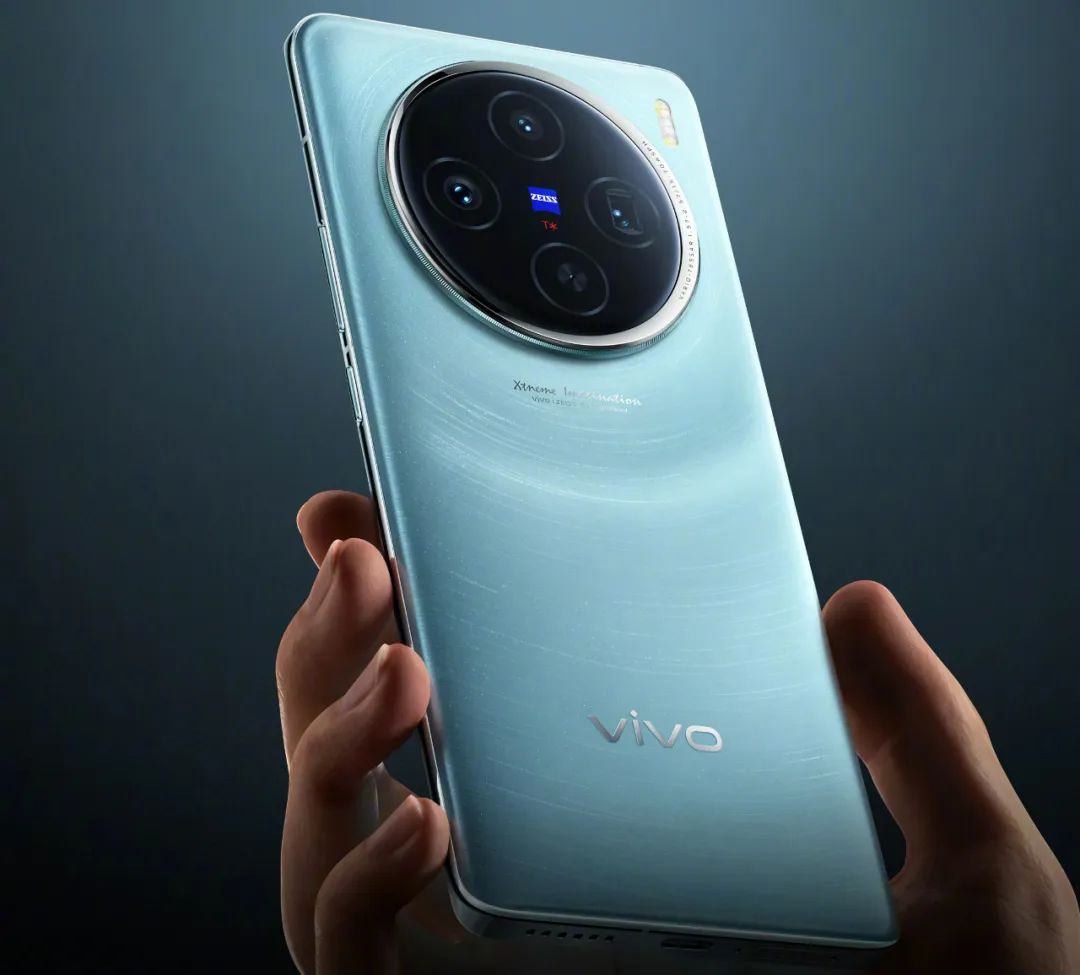 vivo10和vivo10pro哪个好？vivo10和vivo10pro有什么区别？