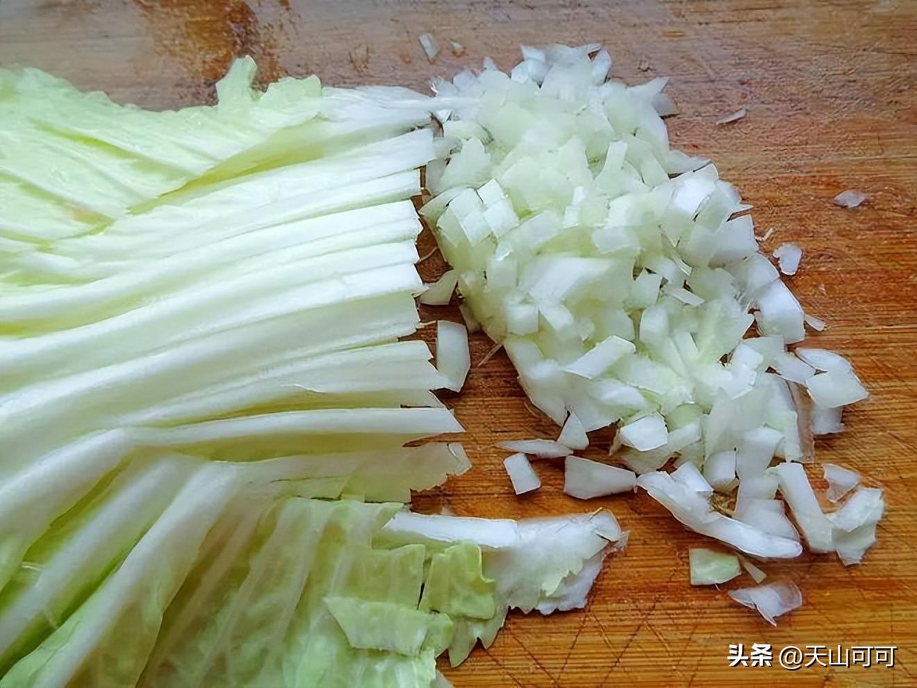 白菜香菇猪肉饺子馅怎么做？白菜香菇猪肉饺子馅的做法