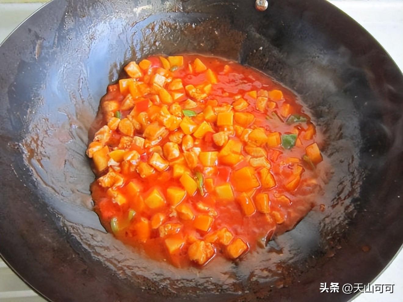 菠萝咕咾肉怎么做？菠萝咕咾肉家常的做法