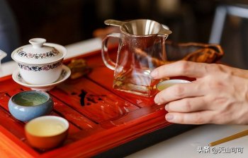 冬天喝什么茶好？冬天适合喝什么茶？