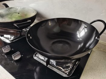 生铁锅好还是熟铁锅好？铁锅哪个牌子质量最好？