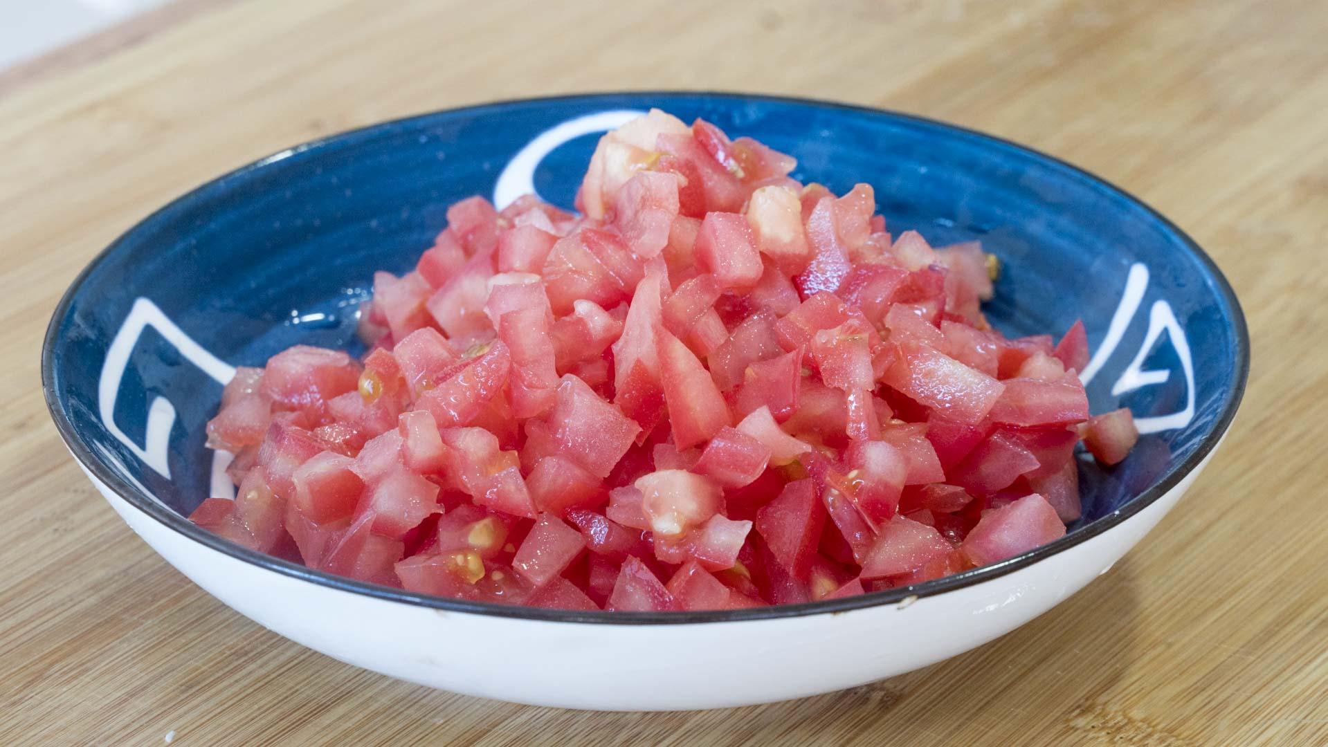 年夜饭做几道菜？年夜饭必备的十二道菜