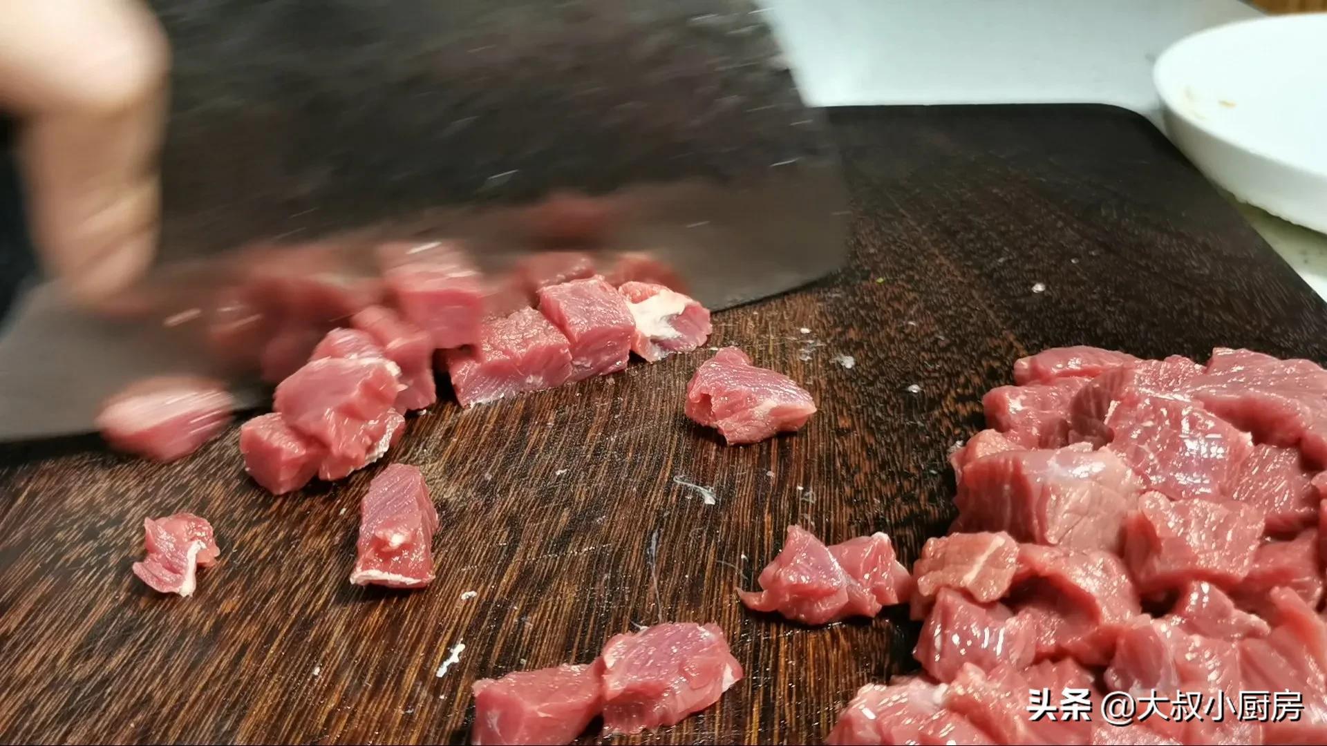 孜然牛肉粒怎么做？孜然牛肉粒的做法教程