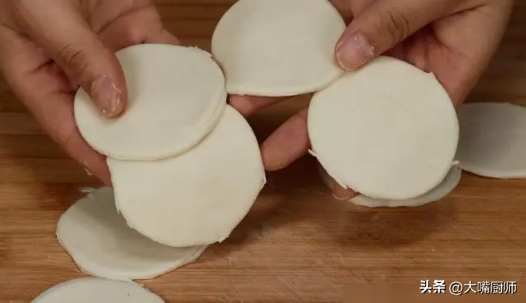 饺子皮怎么做？饺子皮的制作方法