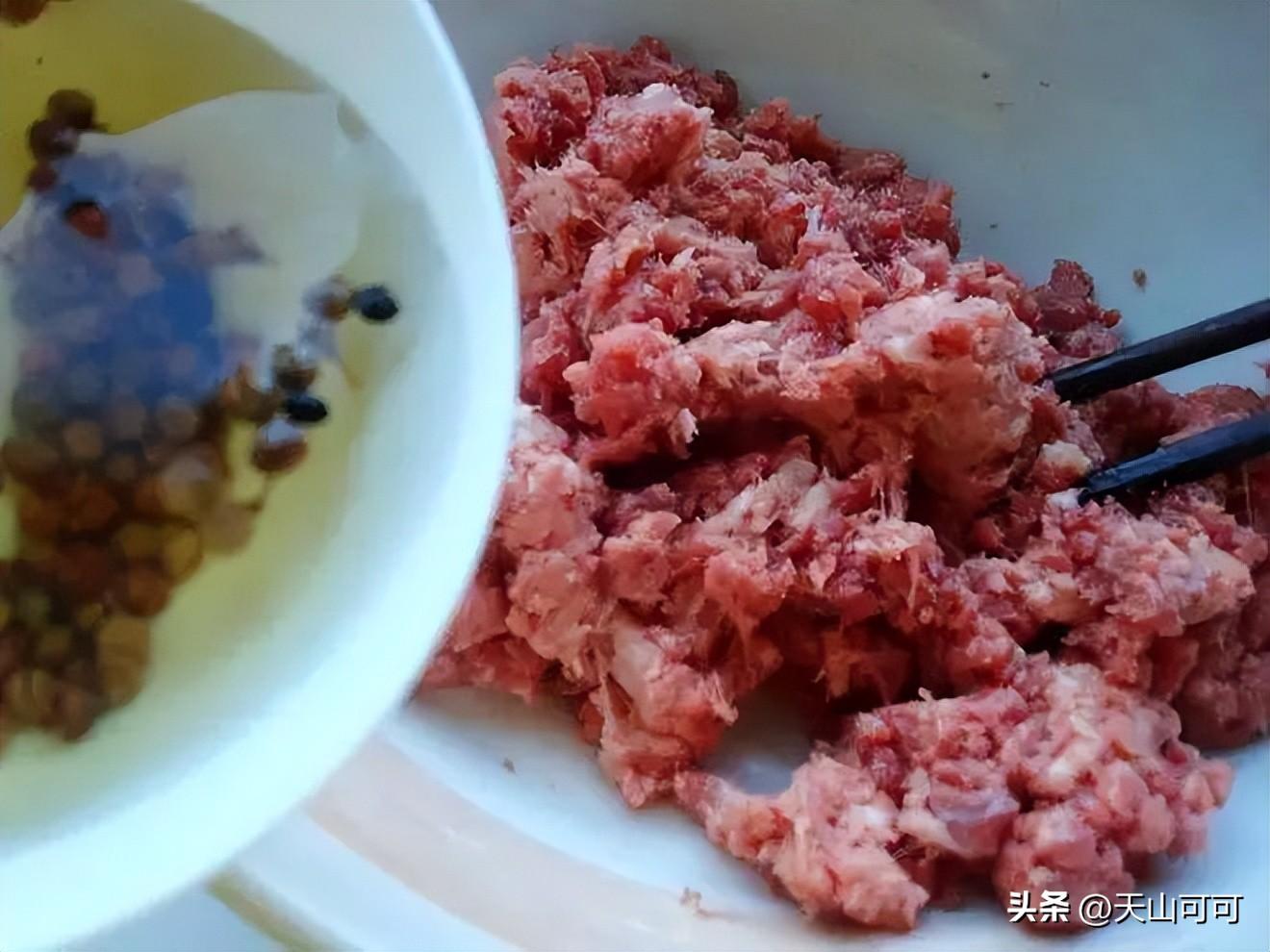 包牛肉饺子哪里部位的肉最好？牛肉饺子怎么包？